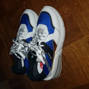 OFF Play Men's Blue and White Sneakers