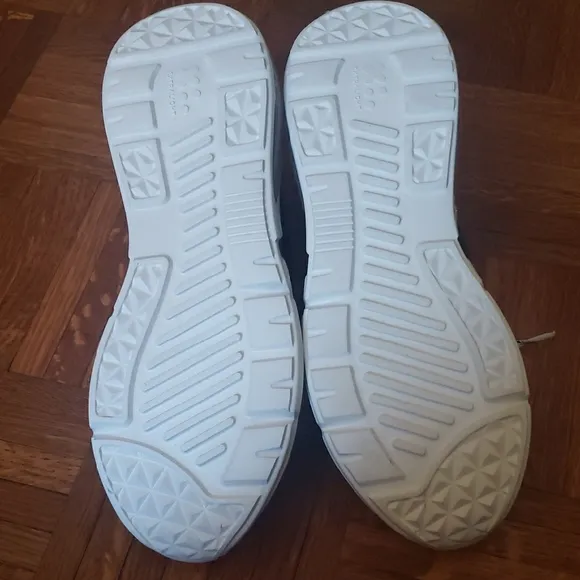 OFF Play Men's Blue and White Sneakers