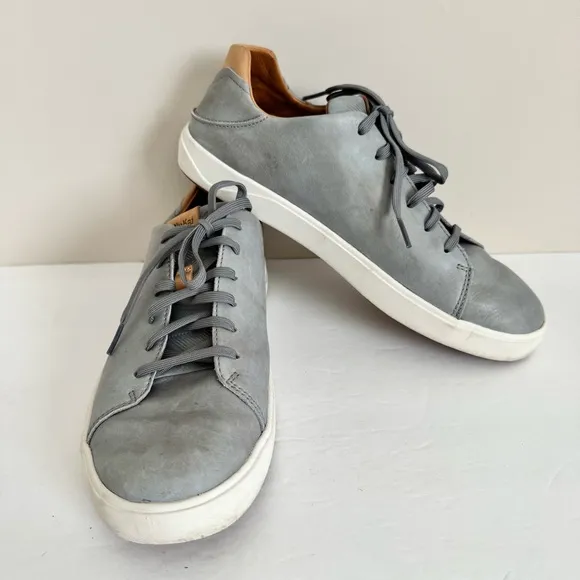 OluKai LAE' AHI LI 'ILI Sneaker Men 9 Gray Leather Drop In Heal Low Top 10455