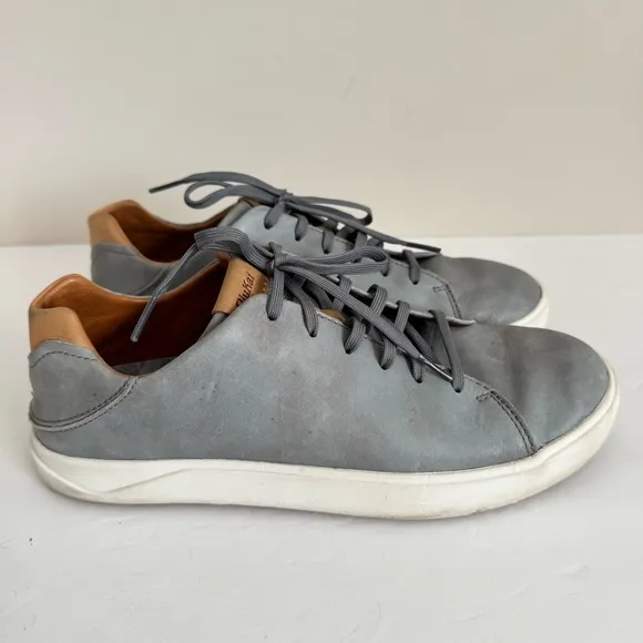 OluKai LAE' AHI LI 'ILI Sneaker Men 9 Gray Leather Drop In Heal Low Top 10455