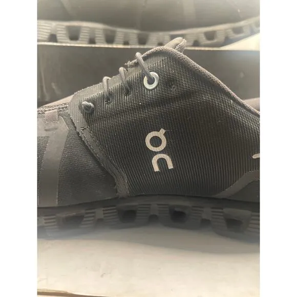 On All Black Cloud 5 Waterproof Mens Athletic Shoes 59.98842 Size USM 11