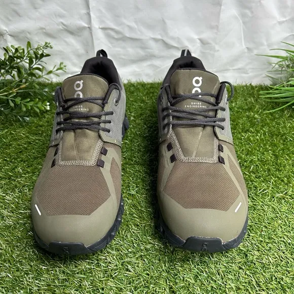 On Cloud 5 Waterproof Shoes in Olive | Black - Men size 11 new