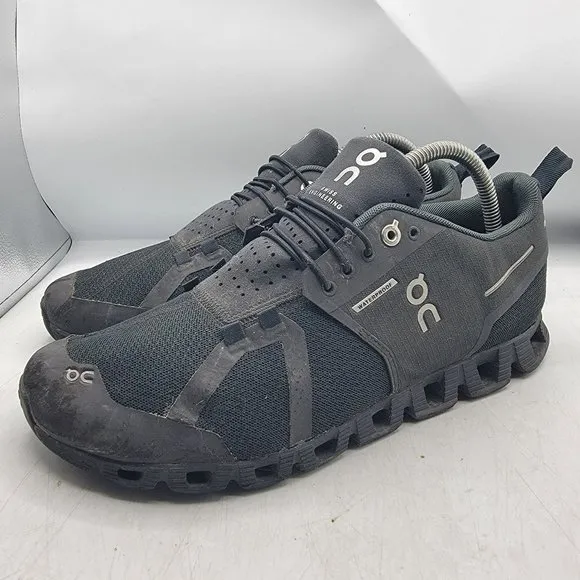 On Cloud Swiss Engineering Mens 8.5 Waterproof Black Running Shoes Sneakers