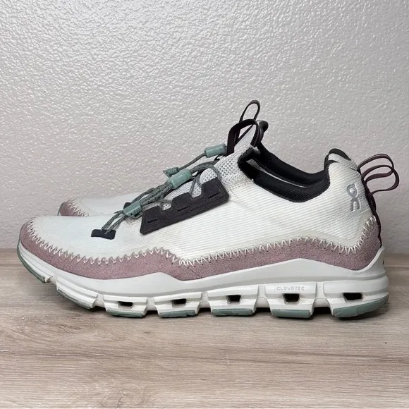 On Cloudaway Running Shoes Ice/Moss Women's Size 10