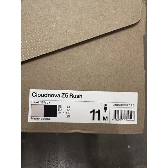 On Cloudnova Z5 Rush Sneakers Pearl &amp; Black