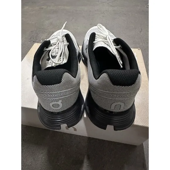 On Cloudnova Z5 Rush Sneakers Pearl &amp; Black