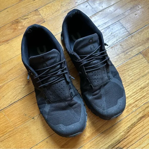 On Running cloud 5 waterproof Running Shoes