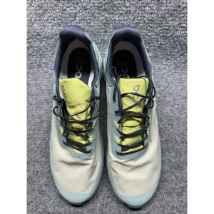 ON RUNNING Cloudvista 'Chalk Moss' Waterproof Running Shoes Size 10