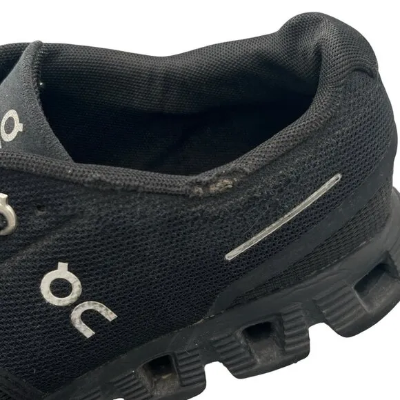 On Running On Cloud 5 Men’s 7 Shoes All Black Running Walking Sneaker Athletic