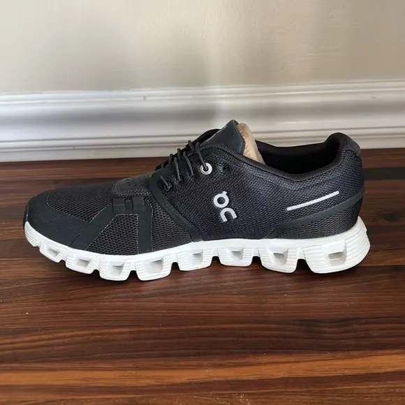On Women’s Cloud 5 Running Black Athletic Shoes 9