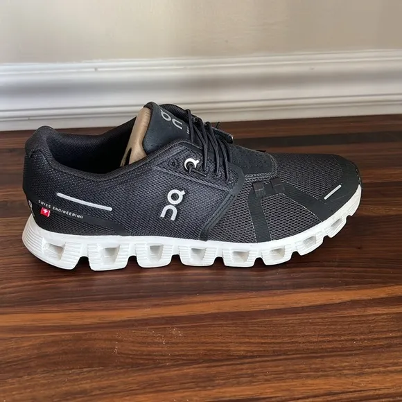 On Women’s Cloud 5 Running Black Athletic Shoes 9