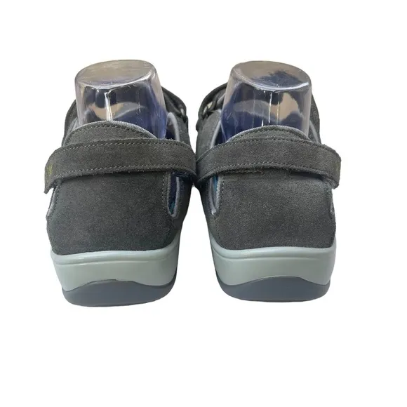 Ortho Feet Gray Suede Perforated Mary Jane Shoe Women's 11