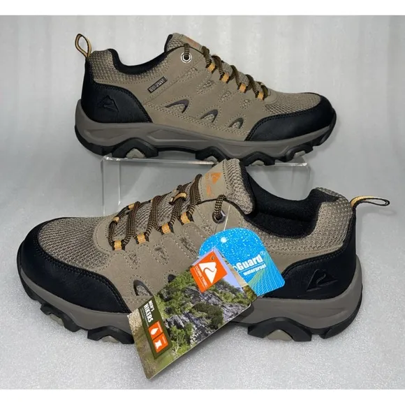 Ozark Trail Taupe Waterproof Lightweight Hiking Shoes Men's Size 11.5 NEW IN BOX