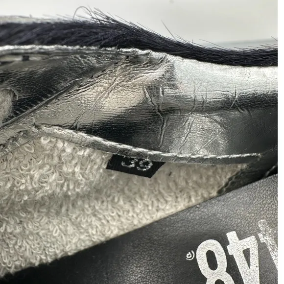 P448 Horsehair Distressed Sneakers 39EU/9US