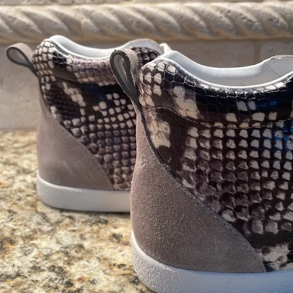 PAIGE Leather Trainers