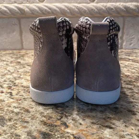 PAIGE Leather Trainers