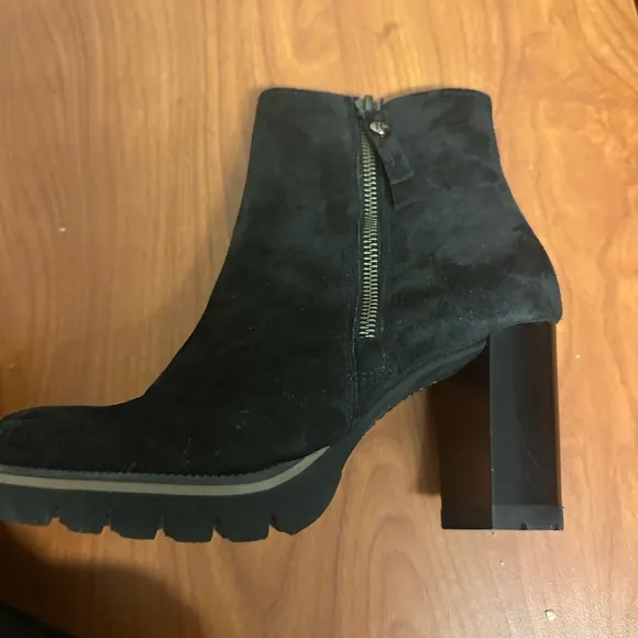 PAUL GREEN Sloane Lug Sole Bootie Black Suede PLATFORM Shoes Heeled Size 6 3.5