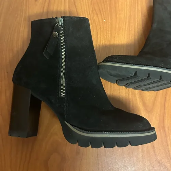 PAUL GREEN Sloane Lug Sole Bootie Black Suede PLATFORM Shoes Heeled Size 6 3.5