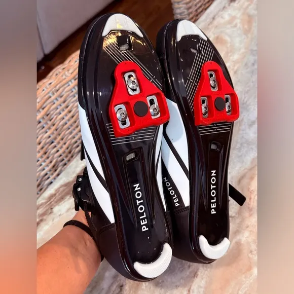 PELETON Cycling shoes- Size 46