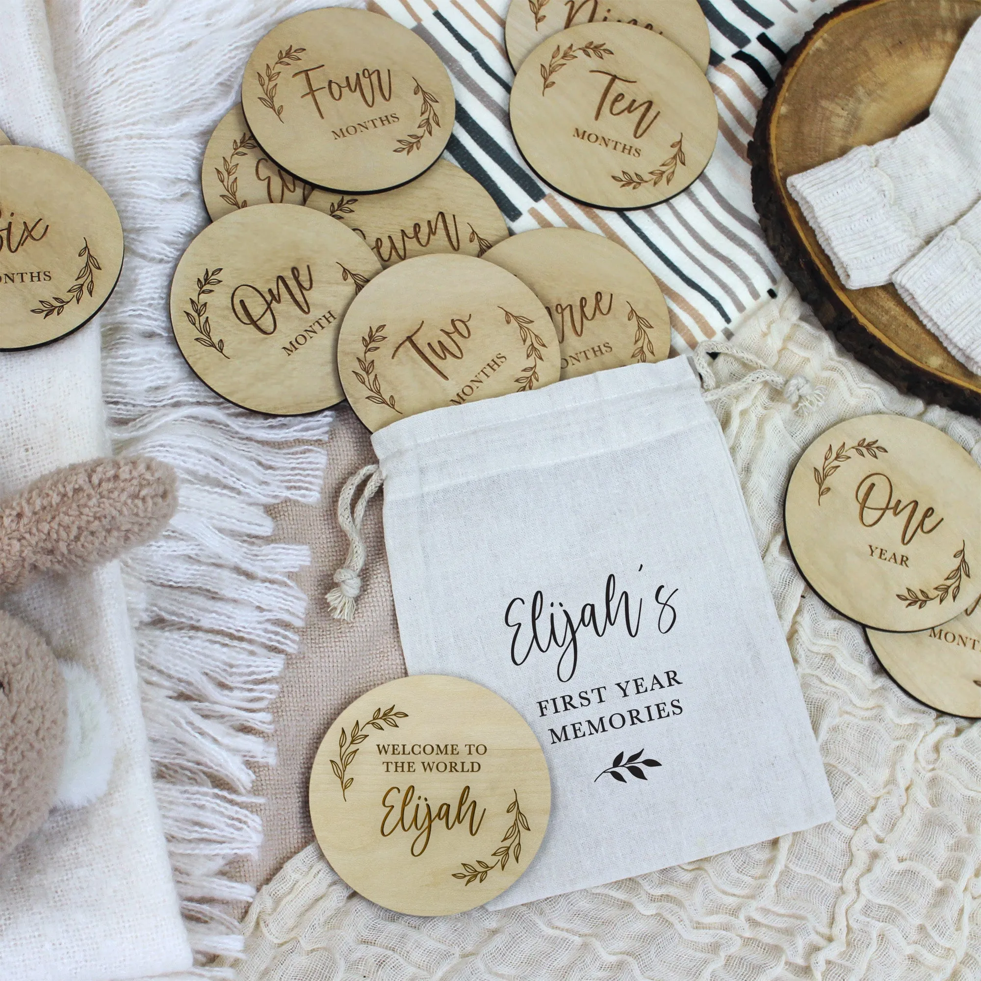Personalised Wooden 12 Month Baby Milestone & Welcome To The World Discs