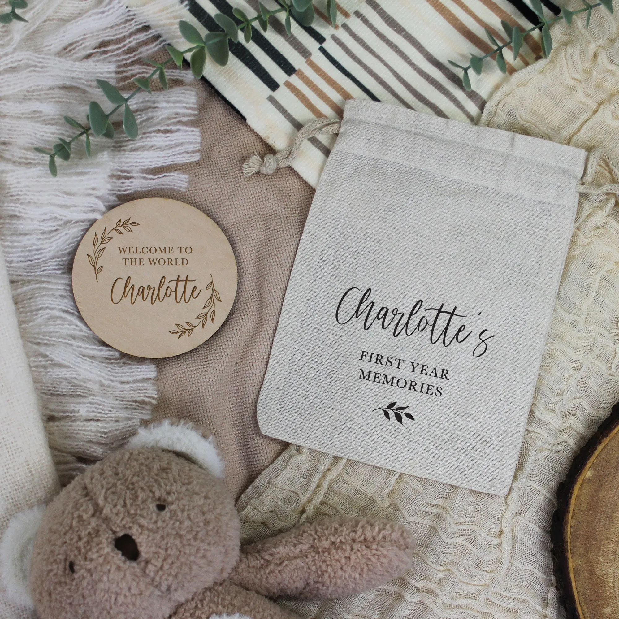 Personalised Wooden 12 Month Baby Milestone & Welcome To The World Discs