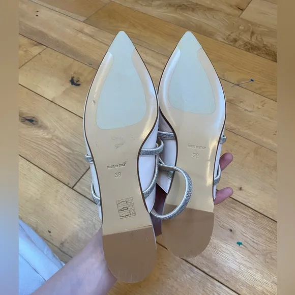 Peserico Italian leather off white ballet flats