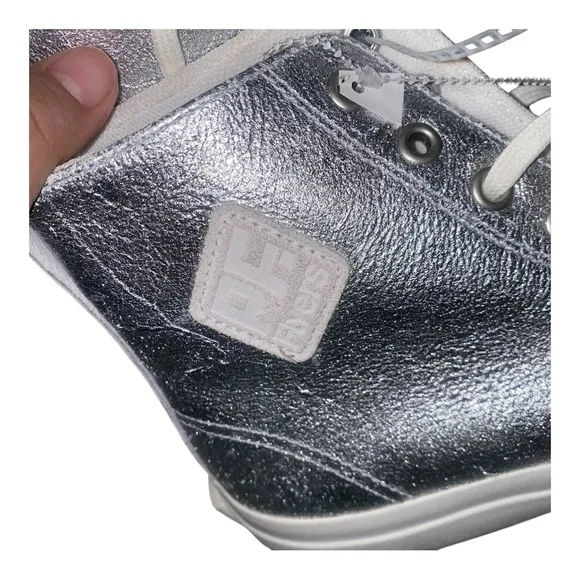 🤍🩶PF Flyers Metallic Silver 🤍🩶Special  Edition Sneakers unisex men’s 8
