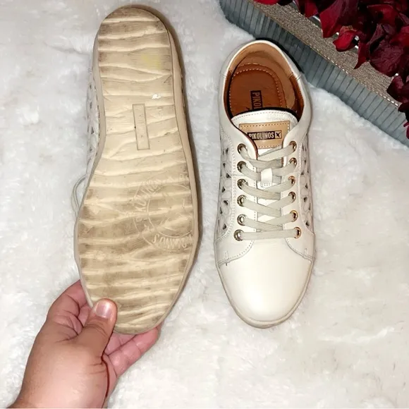PIKOLINOS Lagos Leather Floral Sneaker