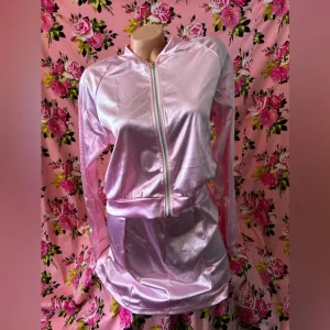 Pink satin skirt crop jacket set outfit barbie doll Nikki Minaj cardigan b T2