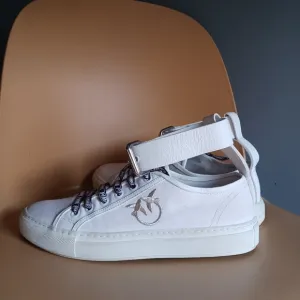 PINKO Mandorla white canvas sneakers size 40