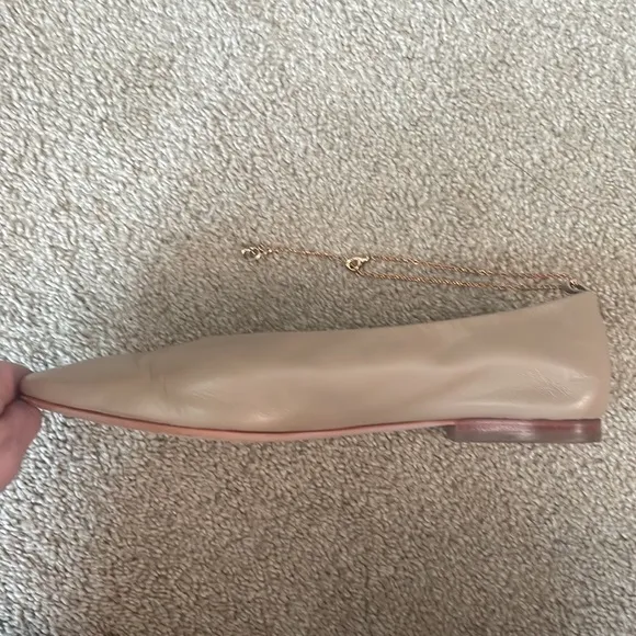 Porte and Paire Ankle Chain Flats