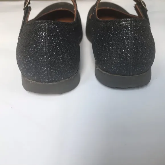 Pépé Girls Glitter Suede Mary Jane Flats, Designer Size EU 33 or 1.5- 2 US.