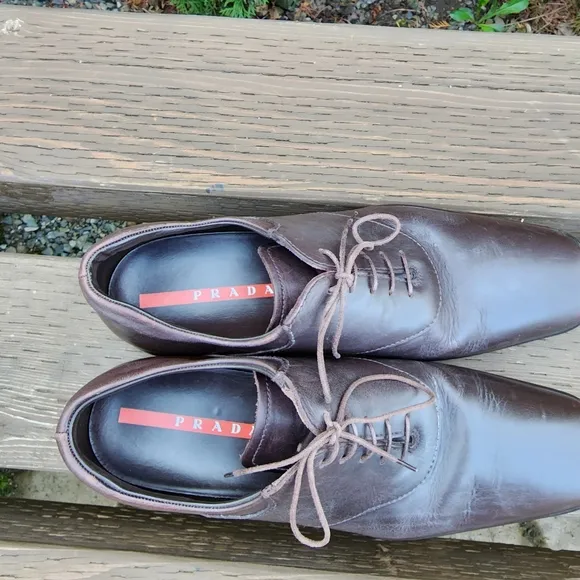 Prada Men's Leather Casual Dress Shoes Prada Size 6 US 7 Made in Italy  🇮🇹