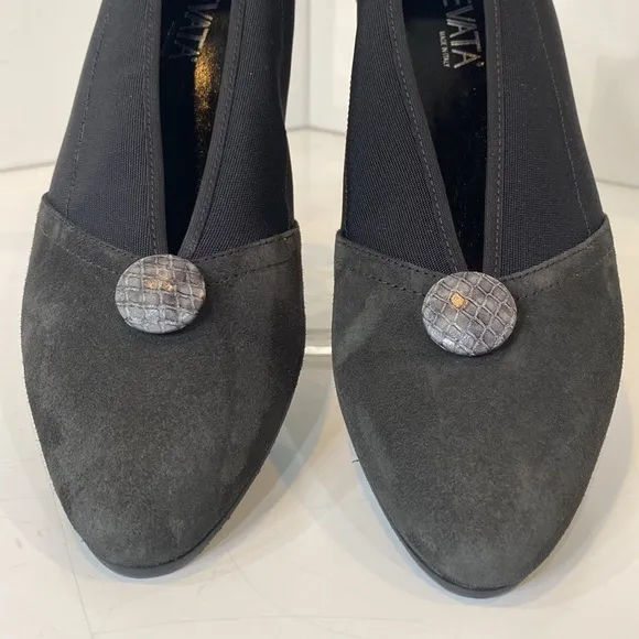 Prevata Italy Smoke Suede Ophila Pumps Snakeskin Heels &amp; Buttons Vtg NIB 9AA