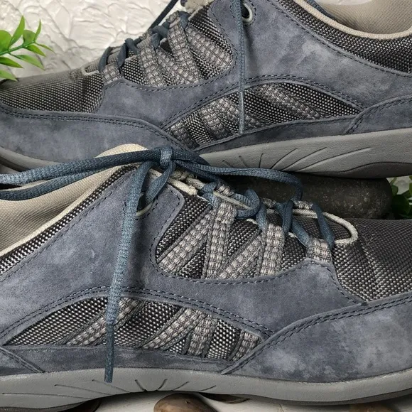 Propet Leila Rejuve Athletic Denim Suede Laced Workout Walking Shoe Size 11