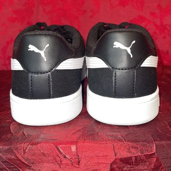 Puma Soft Foam NWOT Men’s Shoes Black and White Canvas Size 8.5