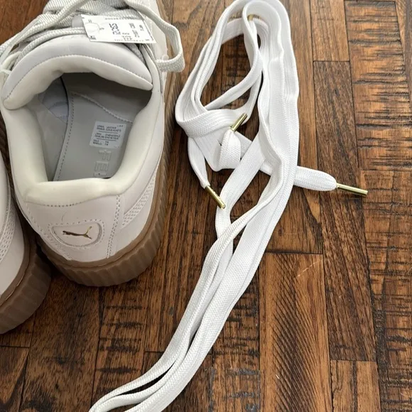 PUMA X FENTY CREEPER PHATTY SNEAKERS Warm White Puma Gold Gum Sole Earth tone 8