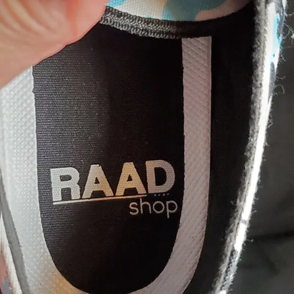 RAAD Sneakers