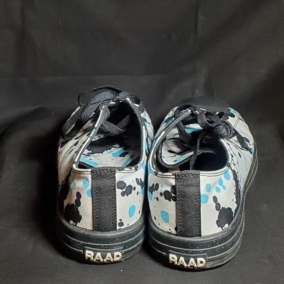 RAAD Sneakers