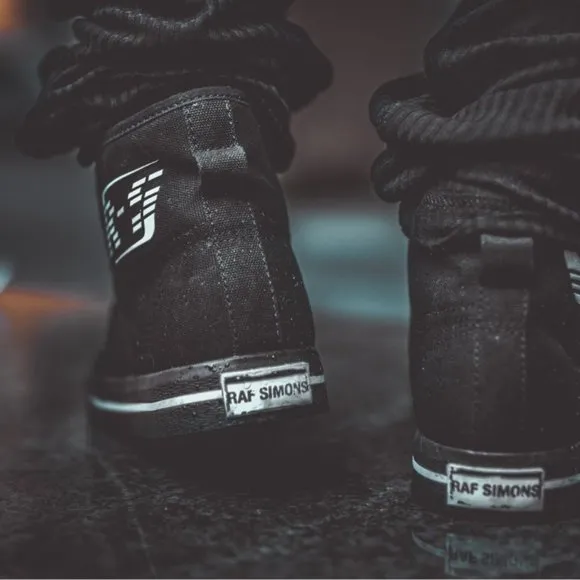 Raf Simons x Adidas Matrix Spirit W7 M6 - Canvas Logo Sneakers
