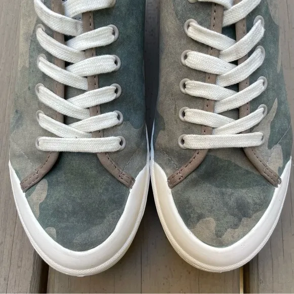 Rag &amp; Bone Standard Issue Low Top Lace Up Camouflage Canvas Sneakers size 38