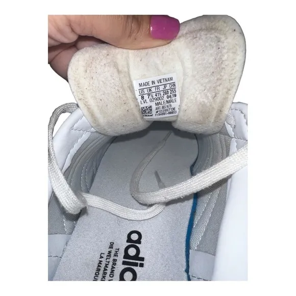 Rare ▶️ Adidas ◀️ White Gum Classics  Mens Size 8