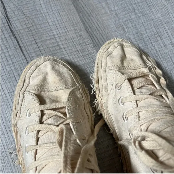 RARE Converse All Canvas Cloth High Top Sneakers Cream Size 8