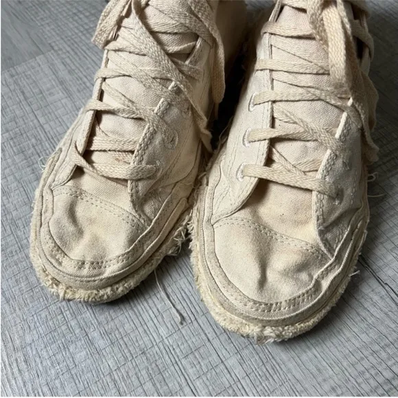 RARE Converse All Canvas Cloth High Top Sneakers Cream Size 8