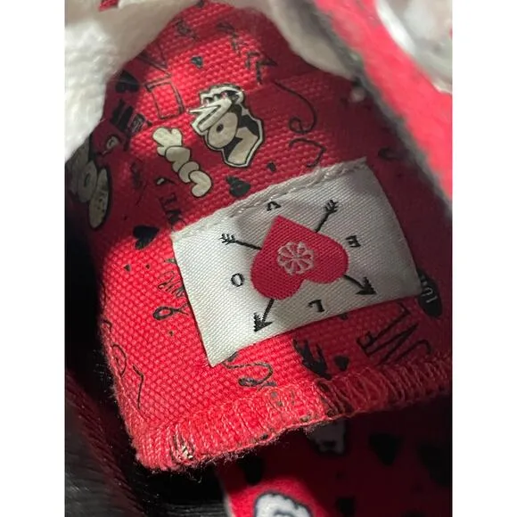 Rare Nike Love Chukka Graphic Go Canvas Sneakers Womens Sz 7 38 Valentines Red