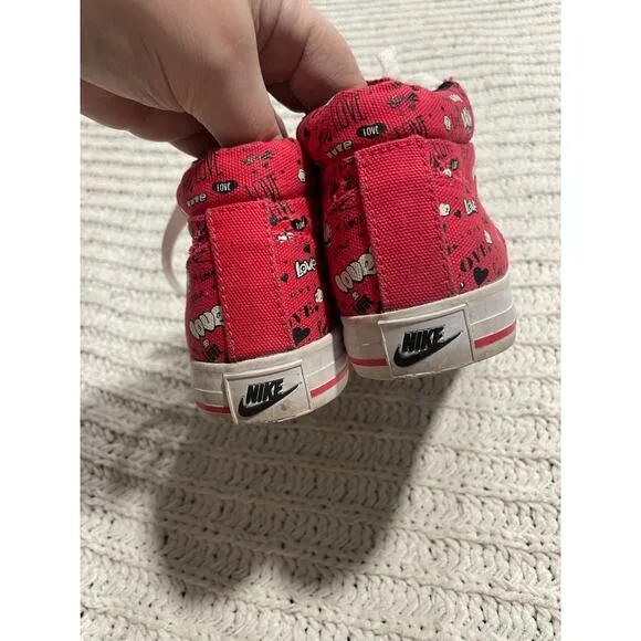 Rare Nike Love Chukka Graphic Go Canvas Sneakers Womens Sz 7 38 Valentines Red
