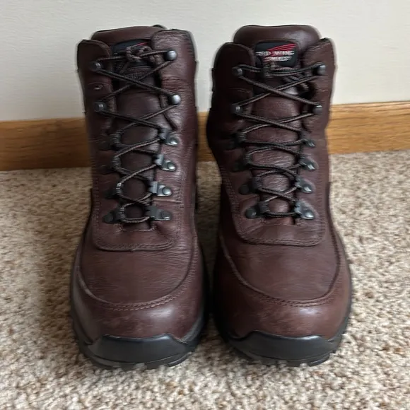 Red Wing Shoes Men’s Leather Waterproof Mid Hiking Boots Shoes MIUSA 9 D Worn 1X