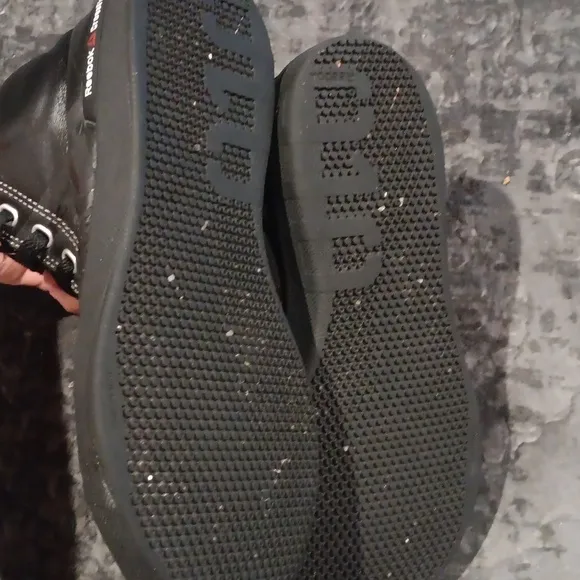 Reebok Crossfit- unisex Size 5\2 Black High Top Shoes Deadlift Flats V59971