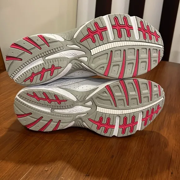 Reebok Daily Cushion RS V47377 Walking Shoes new Womens Size 9