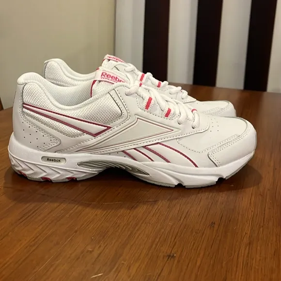Reebok Daily Cushion RS V47377 Walking Shoes new Womens Size 9